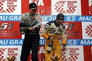 Images Dated 21st November 2004: 51st Macau Grand Prix: Alexandre Premat ASM, Lucas di Grassi Hitech Racing