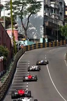 Images Dated 19th November 2005: 52nd Macau Grand Prix: The cars go up San Francisco hill