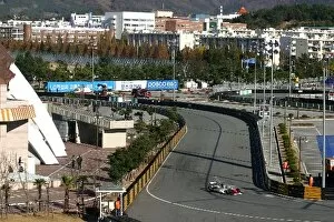 Images Dated 22nd November 2003: 5th F3 Korea Super Prix: Racing around the streets of Changwon