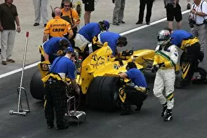 Images Dated 11th December 2005: A1 Grand Prix: Will Davison A1 Team Australia on the grid
