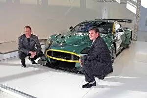 Images Dated 5th November 2004: Aston Martin DBR9 Launch: L-R: Martin Brundle and Mark Blundell with the new Prodrive developed