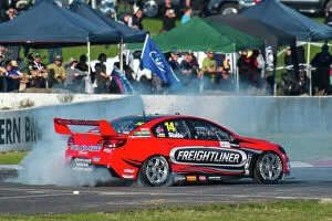 Images Dated 23rd May 2016: Aussie V8s Supercars Touring Cars V8 V8 Supercars