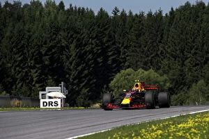 Images Dated 7th July 2017: Austrian Grand Prix Practice
