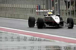 Images Dated 9th December 2004: Bahrain F3 Superprix: Lewis Hamilton Manor Motorsport