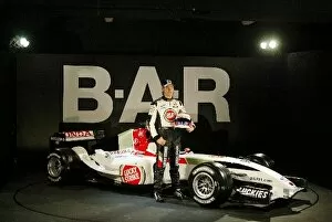 Images Dated 1st February 2004: BAR Honda 006 Car Launch: Jenson Button BAR with the new BAR Honda 006