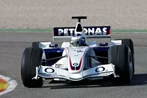 Images Dated 17th January 2006: BMW Sauber Roll Out: Nick Heidfeld BMW Sauber F1 Team
