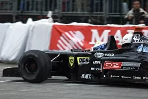 Images Dated 9th December 2002: Bologna Motorshow: David Saelens drove the Minardi Two-Seater