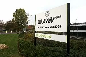 Images Dated 20th October 2009: Brackley Salutes Jenson Button: Brawn GP congratulate themselves on their factory entrance sign