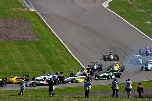 Images Dated 3rd August 2003: British Formula Three Championship: Action at the start of the first race
