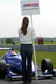 Images Dated 7th June 2004: British Formula Three Championship: Bia Nelson Piquet girlfriend stands firm on the starting grid
