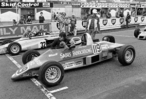 1981 Gallery: British Formula Ford Festival: Foreground: Podium finisher James Weaver discusses race tactics