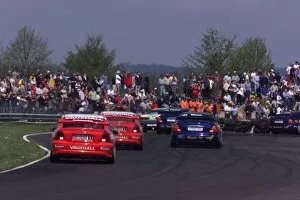 Images Dated 1st May 2000: The cars enter the second corner