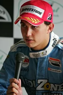 Images Dated 27th August 2007: Champ Car World Series: Second place Graham Rahal Newman Hs Lanigan Racing in the post race press