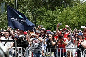 Crowd Collection: F1 Formula 1 Formula One Flag Crowd Spectators