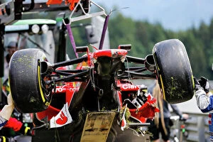 Crashes Collection: F1 Formula 1 Formula One Gp Aut Crashes Detail