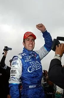 Images Dated 15th September 2002: FedEx CART Series: Dario franchitti happy with his win