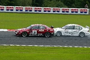 Images Dated 1st August 2004: FIA ETCC: Aggressive racing between Jorg Muller, BMW 320i, right, and Augusto Farfus, Alfa Romeo 156