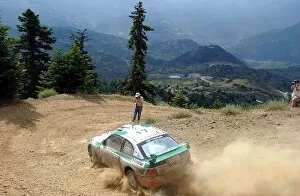 Dust Gallery: FIA World Rally Championship: Armin Schwarz Hyundai Accent WRC on stage 1