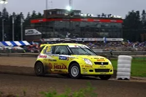 Images Dated 5th August 2005: FIA World Rally Championship: Per-Gunnar Andersson debuts the Suzuki Swift JWRC on the first stage