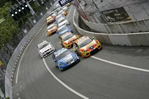 Images Dated 6th July 2009: FIA World Touring Car Championship: The start of race 1