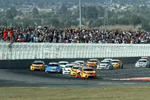 Images Dated 23rd March 2009: FIA World Touring Car Championship: The start of race 2