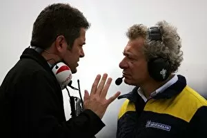Images Dated 26th April 2006: Formula 1 Testing: Gil de Ferran Honda Racing F1 Team Sporting Director talks with a Michelin
