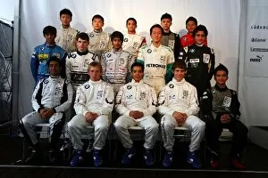 Images Dated 4th April 2009: Formula BMW Pacific: The drivers group photograph