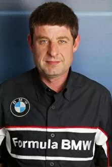 Images Dated 30th July 2006: Formula BMW UK Championship: BMW Staff and junior driver portraits