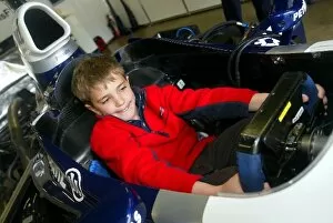 Rockingham Motor Speedway Gallery: Formula BMW UK Championship: A young fan tries the Williams for size