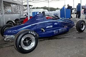 Images Dated 23rd October 2005: Formula Ford Festival: A new 2006 Van Diemen car