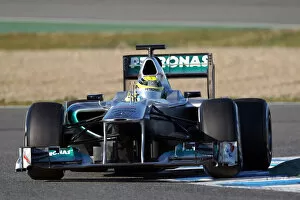 Jerez Collection: Formula one - Pre-Season Testing - Jerez - Day 2 Formula One Testing, Day 1, Jerez