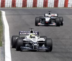 Images Dated 7th May 2000: Formula One Spanish Grand Prix Ralf Schumacher leads David Coulthard Barcelona, Spain