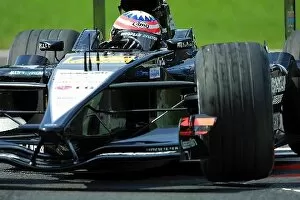 Images Dated 19th July 2001: Formula One Testing: Alex Yoong Minardi: Formula One Testing, 17-20 July 2001