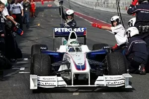 Formula One Testing: BMW Sauber pitstop practice