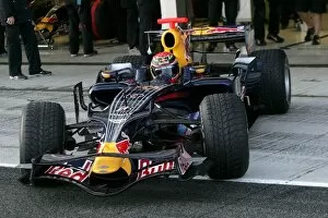 Images Dated 15th December 2008: Formula One Testing: Brendon Hartley Red Bull Racing RB4