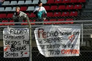 Images Dated 15th November 2007: Formula One Testing: Fans banner for Pedro de la Rosa McLaren Test Driver