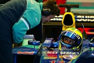 Images Dated 9th December 2003: Formula One Testing: Fellipe Massa makes his return to Sauber and talks with Jacky Eaklhardt