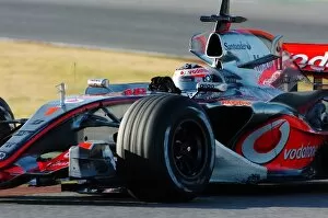 Images Dated 2nd February 2007: Formula One Testing: Fernando Alonso McLaren MP4-22