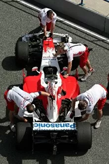 Images Dated 22nd July 2008: Formula One Testing: Jarno Trulli Toyota TF108 on slick tyres