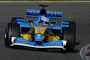 Images Dated 28th January 2002: Formula One Testing: Jenson Button has his first run in the new Renault F1 R202