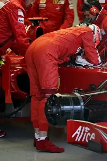 Images Dated 5th March 2009: Formula One Testing: Kimi Raikkonen Ferrari suffers with back problems and an uncomfortable seat