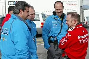 Images Dated 4th December 2003: Formula One Testing: Mike Gascoyne Technical Director at Toyota