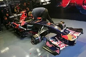 Images Dated 13th February 2007: Formula One Testing: The new Scuderia Toro Rosso STR2