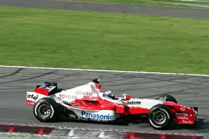 Images Dated 24th August 2005: Formula One Testing: Olivier Panis Toyota TF105 with an V8 engine in the car