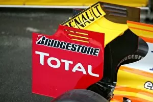 Images Dated 19th January 2009: Formula One Testing: Renault R29 rear wing detail