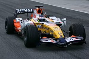 Images Dated 6th February 2007: Formula One Testing: Ricardo Zonta Renault R27 makes his debut