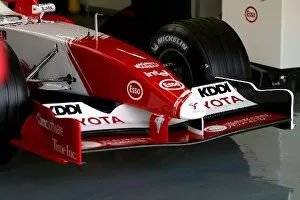 Images Dated 27th January 2005: Formula One Testing: Toyota Front wing: Formula One Testing, Valencia, Spain, 27 January 2005