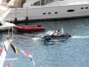 Images Dated 26th May 2004: Formula One World Championship: An amphibious vehicle in the Monaco harbour