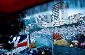 1984 Collection: Formula One World Championship: The atmosphere of the Monaco track
