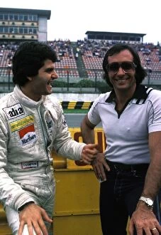 Images Dated 4th December 2003: Formula One World Championship: Chico Serra Fittipaldi talks with Emerson Fittipaldi Fittipaldi